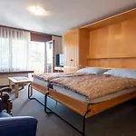 Alpablueamli Apartamento Pany