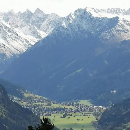 דירה Alpablueamli